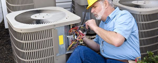 Levegő-víz hőszivattyú telepítési árak. Mennyibe kerül 2022-ben?